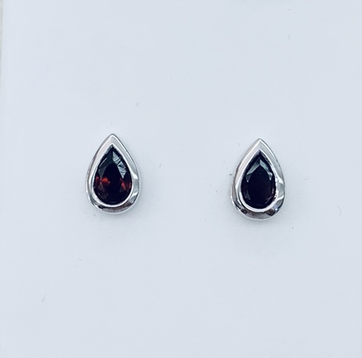 photo number one of Sterling Silver garnet earrings item 001-215-01026