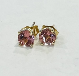 photo of 14 karat yellow gold pink tourmaline stud earrings item 001-215-01029