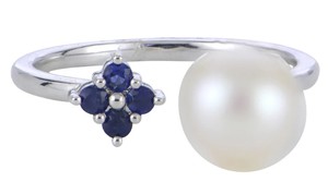 photo of 14 karat white gold 7.5-8mm AA quality freshwater cultured pearl and blue sapphire ring item 001-625-00046