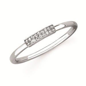 photo of Sterling silver .02 carat diamond ring item 001-120-00374